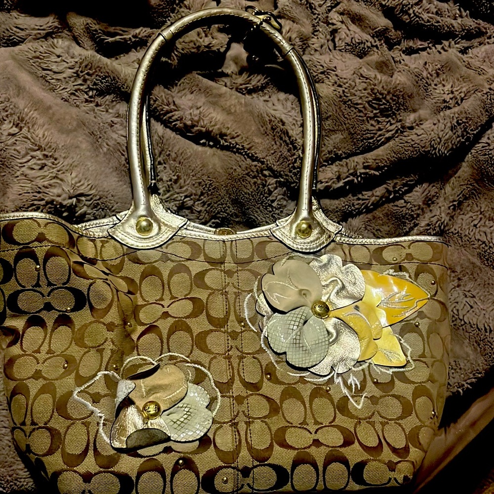 This designer bag
